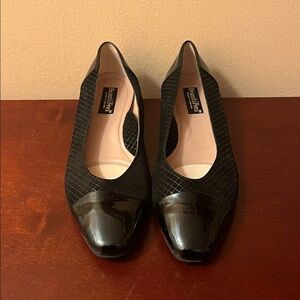 BeautiFeel Black Patent Leather/Suede Flats